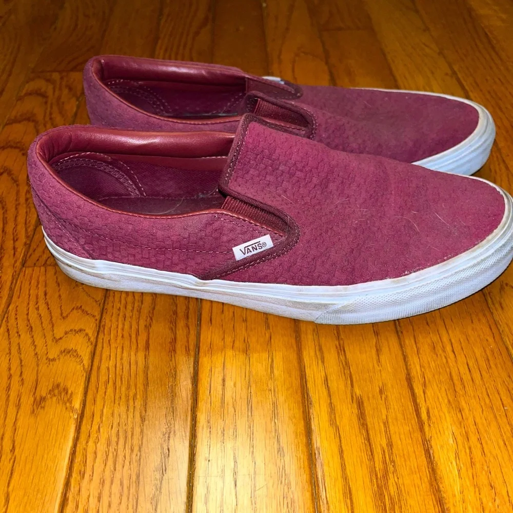 Vans - Picture 2 of 3